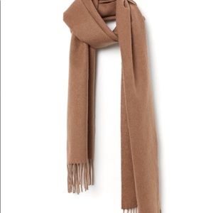 Fuzzy light brown scarf